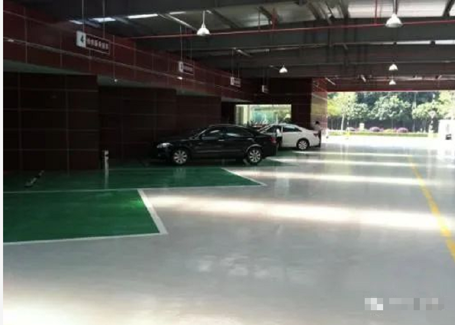 環(huán)氧地坪施工八大硬傷的應對方法